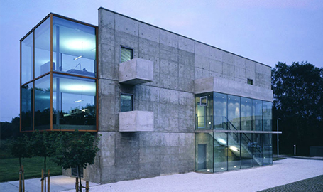 arquitetura-corporativa-fachada-minimalista-look-up-agentur